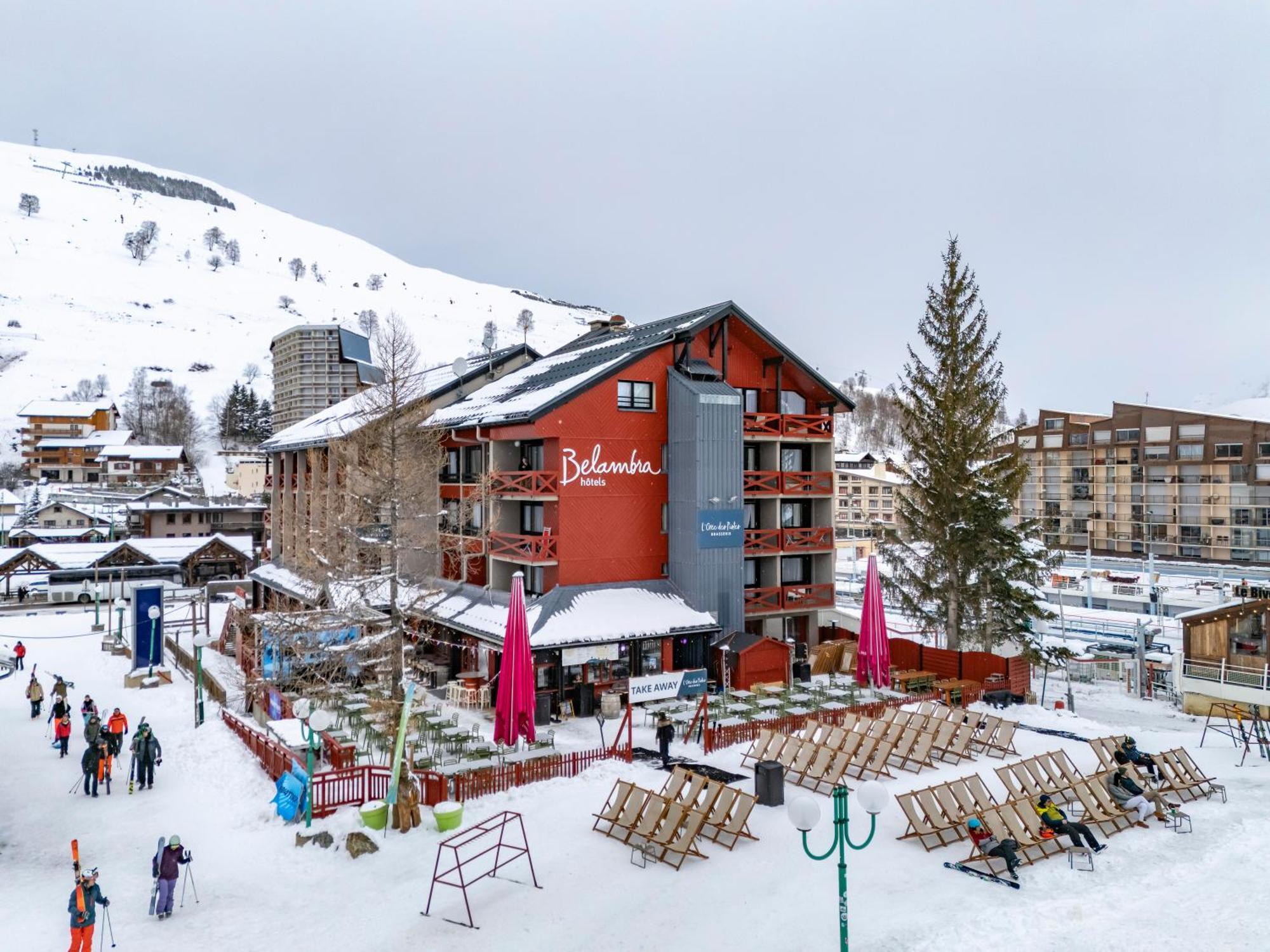 Hotel Les 2 Alpes L'Oree Des Pistes Les Deux Alpes Exterior photo