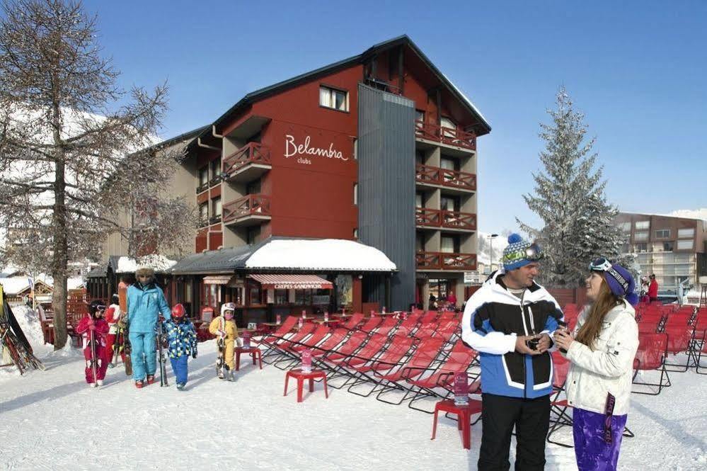Hotel Les 2 Alpes L'Oree Des Pistes Les Deux Alpes Exterior photo